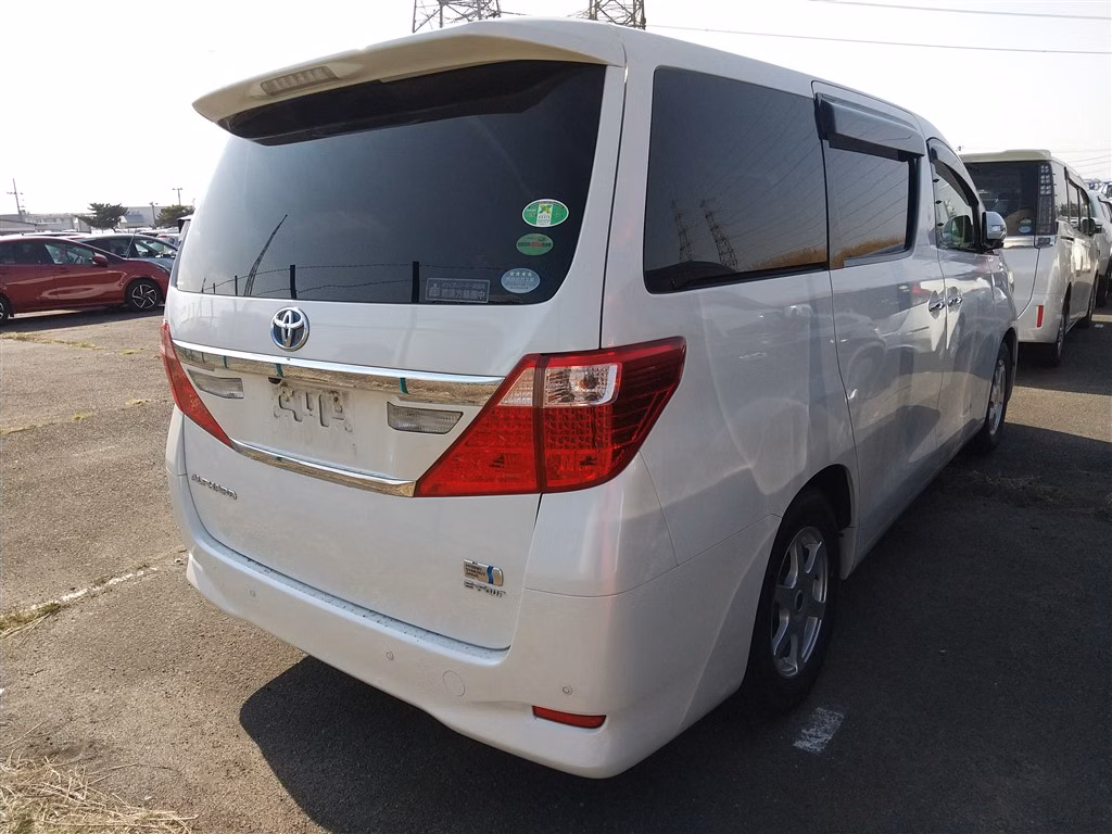 TOYOTA ALPHARD