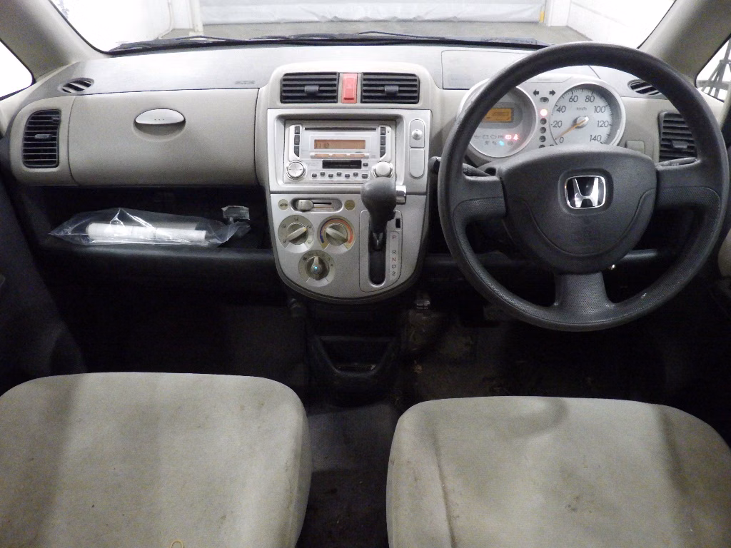 HONDA LIFE