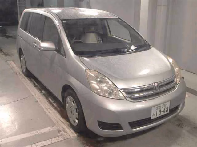 TOYOTA ISIS