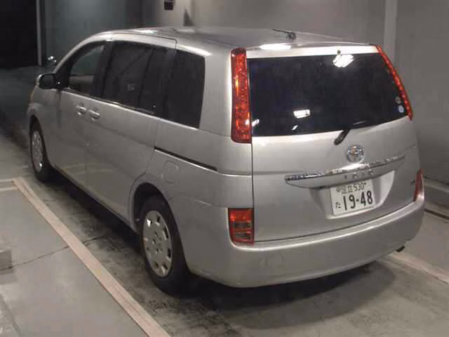 TOYOTA ISIS