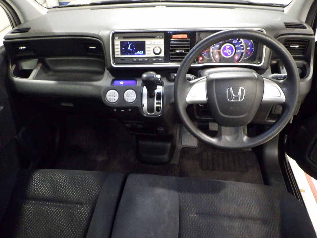 HONDA LIFE