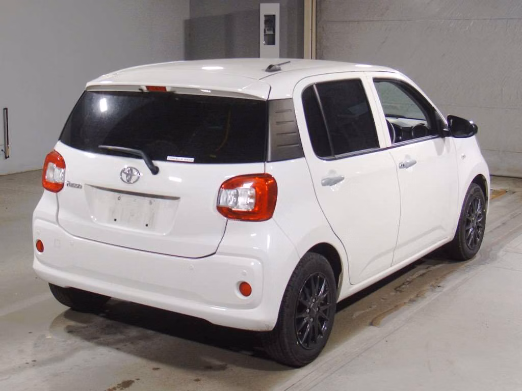 TOYOTA PASSO