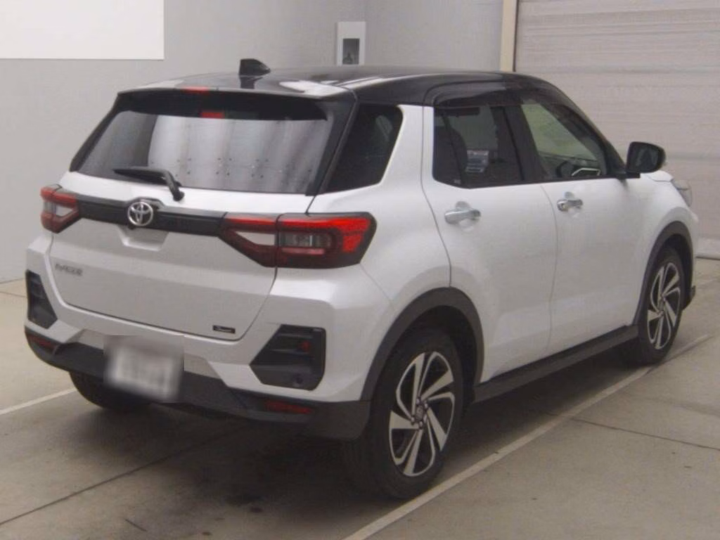 TOYOTA RAIZE