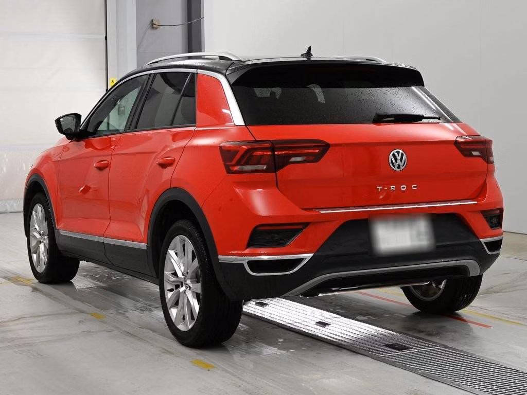 VOLKSWAGEN T-ROC