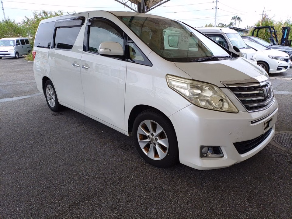 TOYOTA ALPHARD