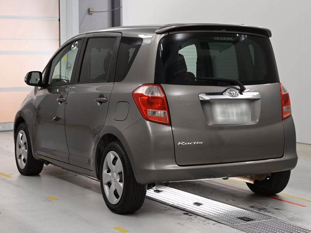 TOYOTA RACTIS