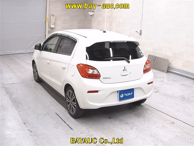 MITSUBISHI MIRAGE