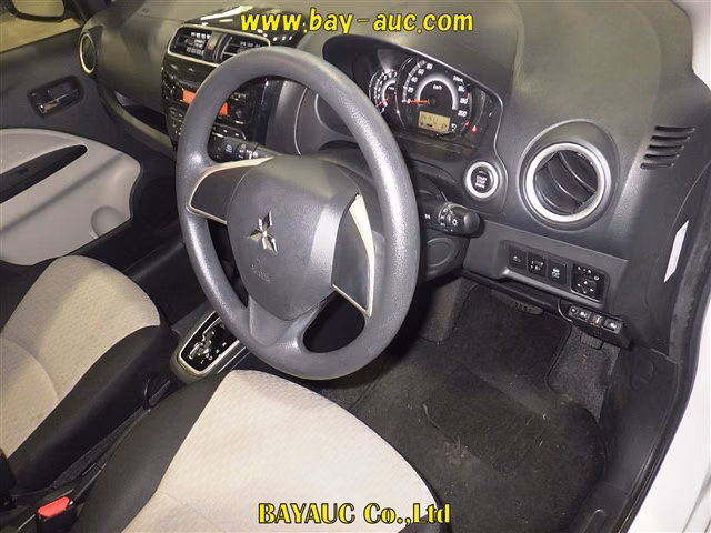 MITSUBISHI MIRAGE