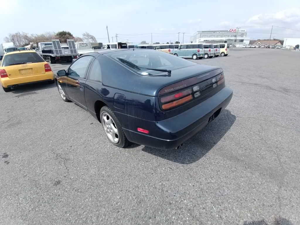 NISSAN FAIRLADY Z
