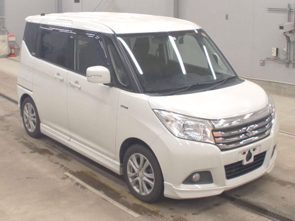 SUZUKI SOLIO