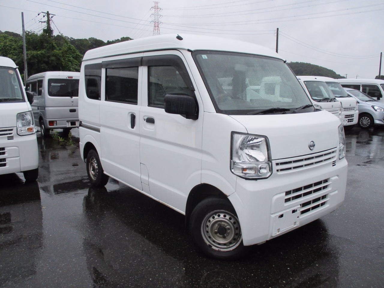 NISSAN NV100 CLIPPER