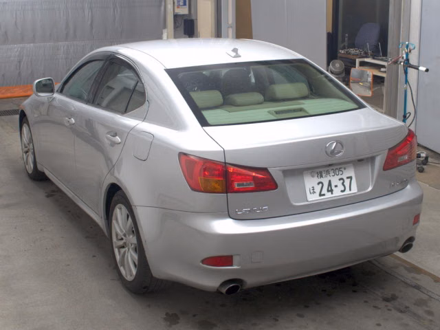 LEXUS IS250