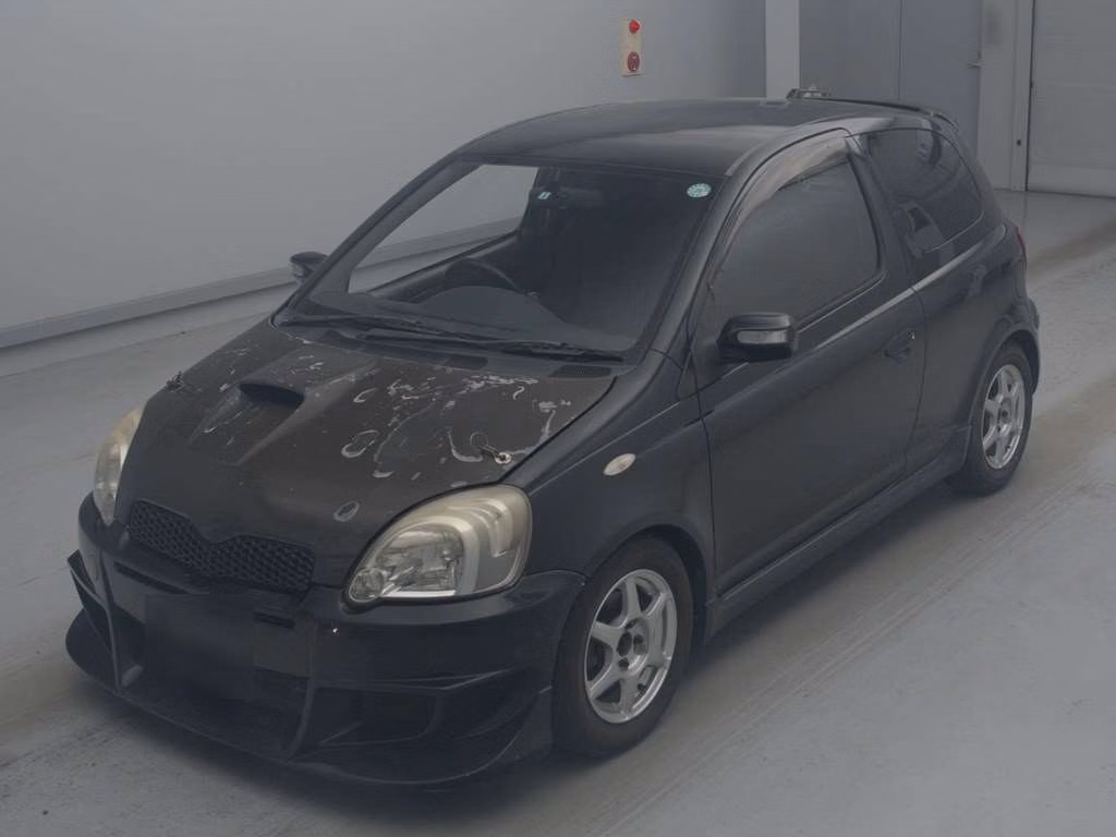 TOYOTA VITZ