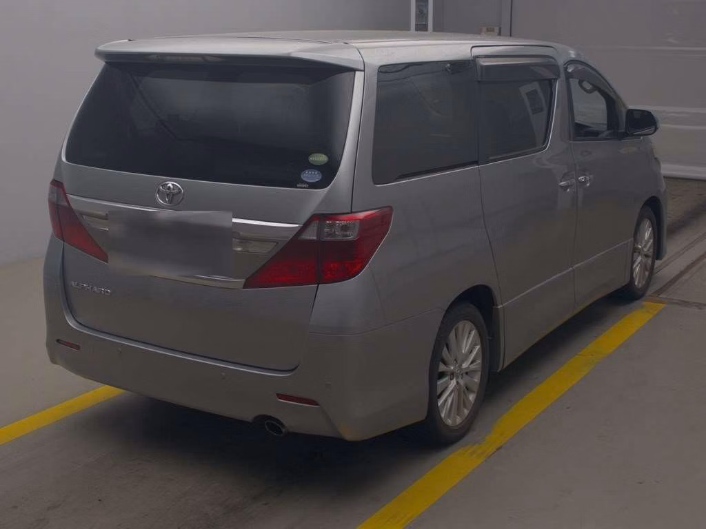 TOYOTA ALPHARD