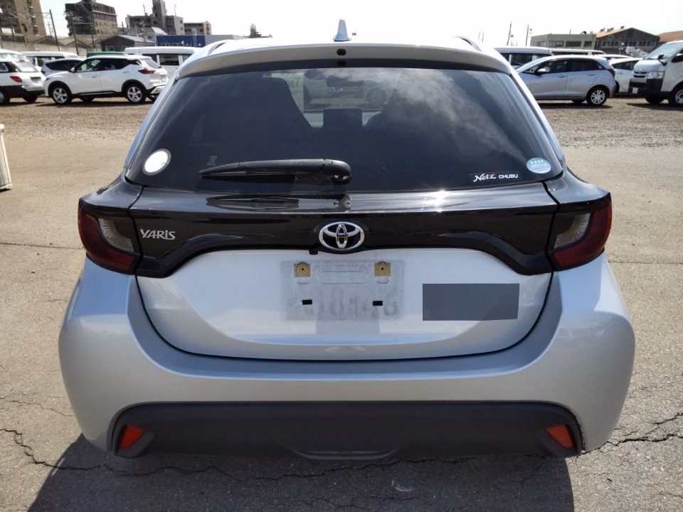 TOYOTA YARIS