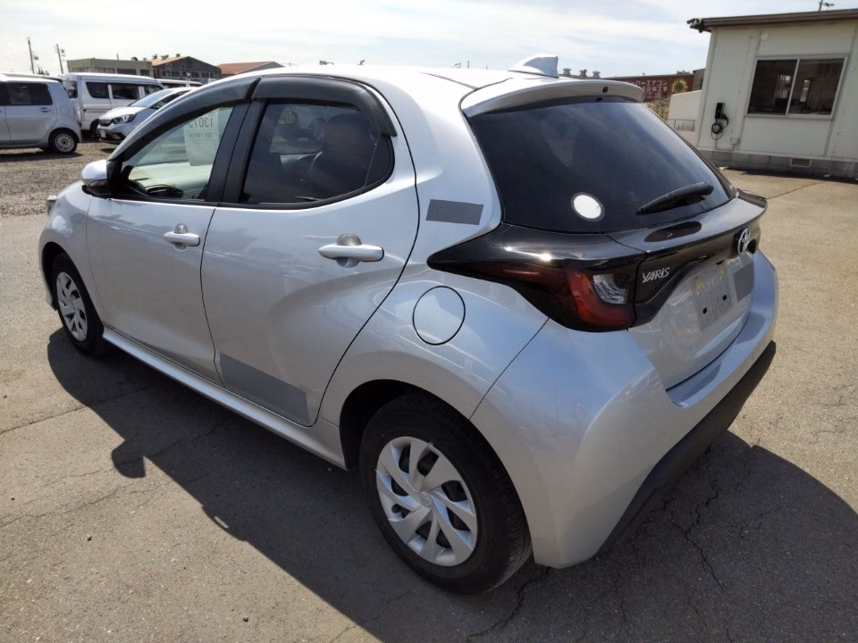 TOYOTA YARIS