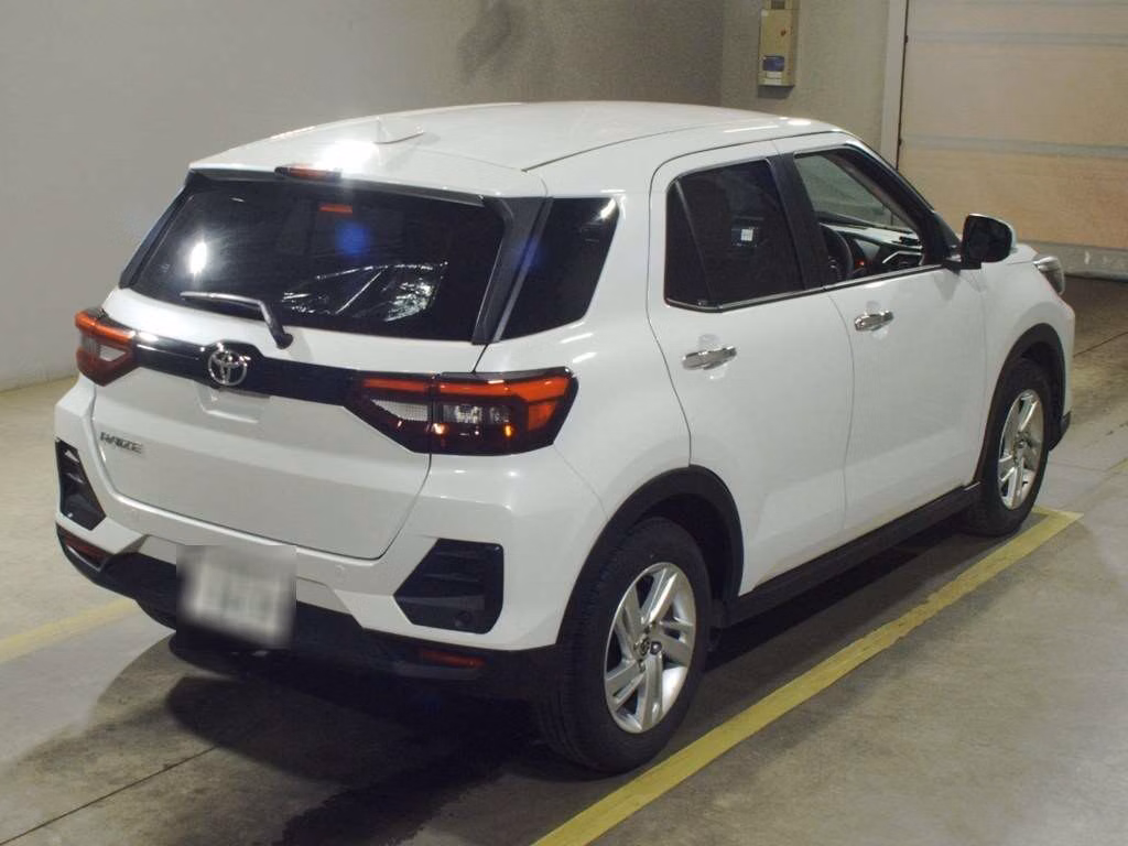TOYOTA RAIZE