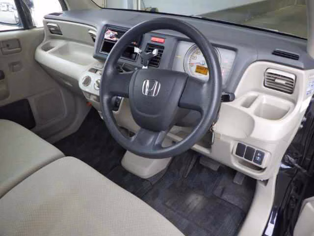 HONDA LIFE
