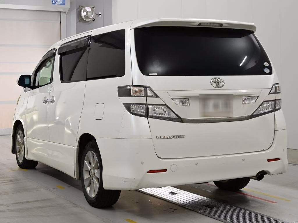 TOYOTA VELLFIRE