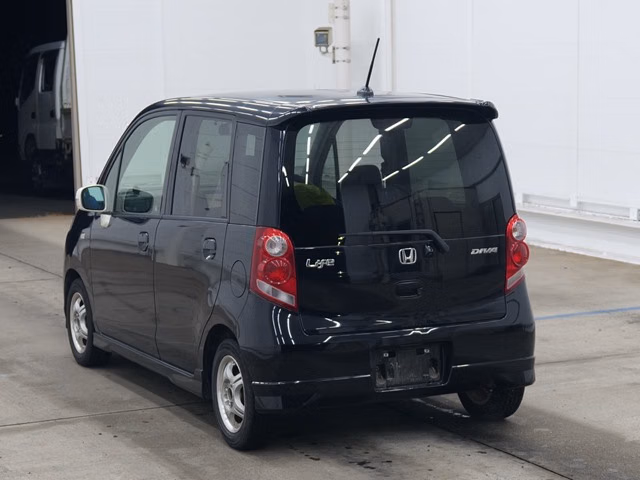 HONDA LIFE