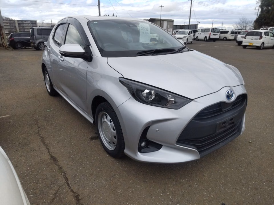 TOYOTA YARIS