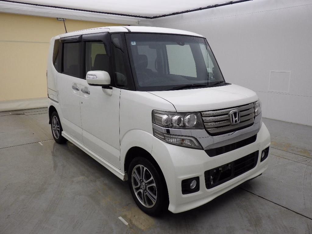 HONDA N-BOX