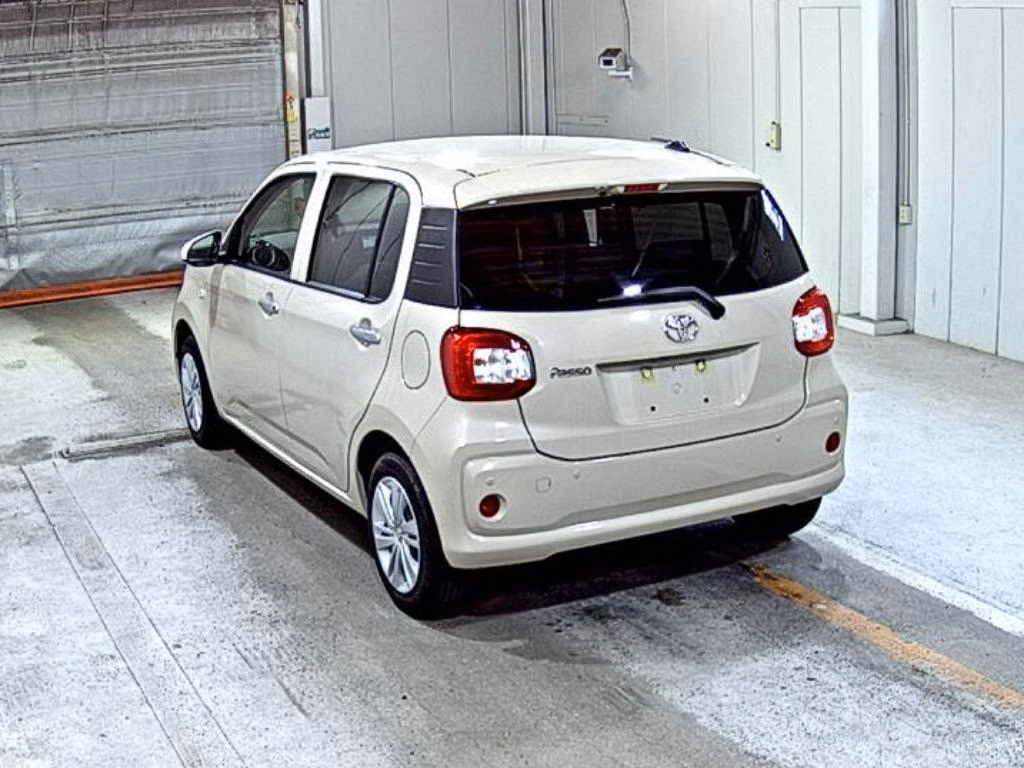 TOYOTA PASSO