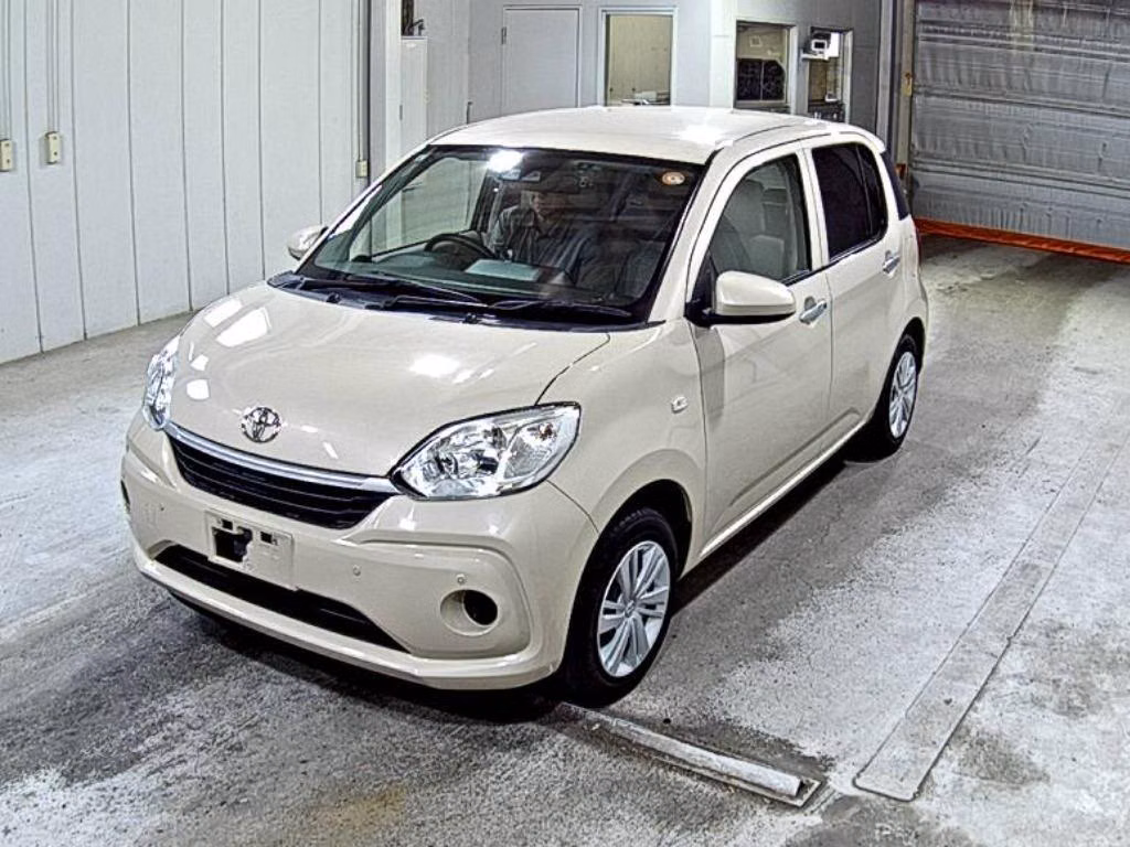 TOYOTA PASSO