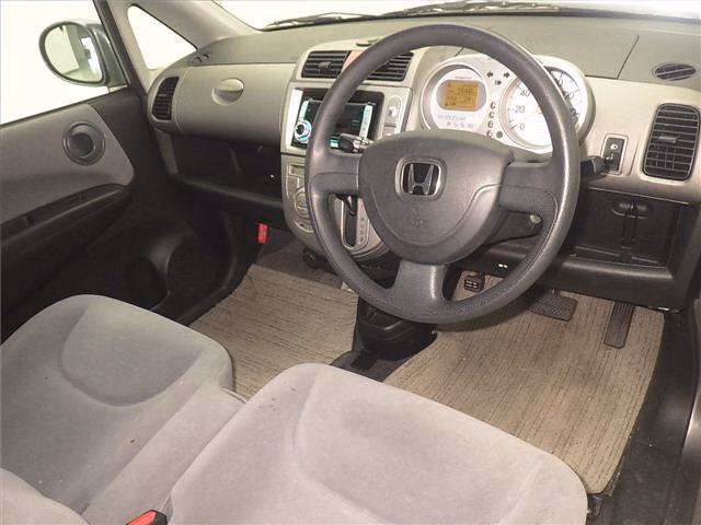 HONDA LIFE