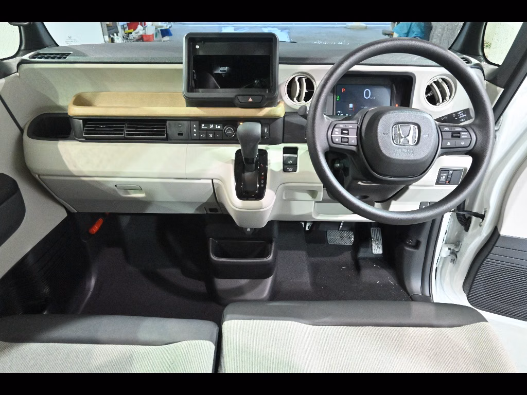 HONDA N-BOX