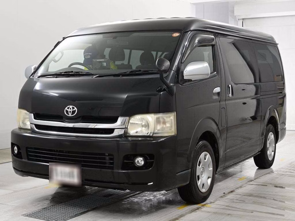 TOYOTA HIACE