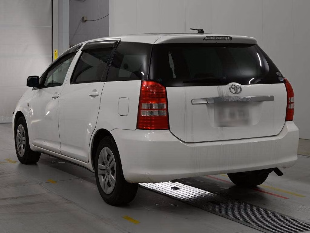 TOYOTA WISH