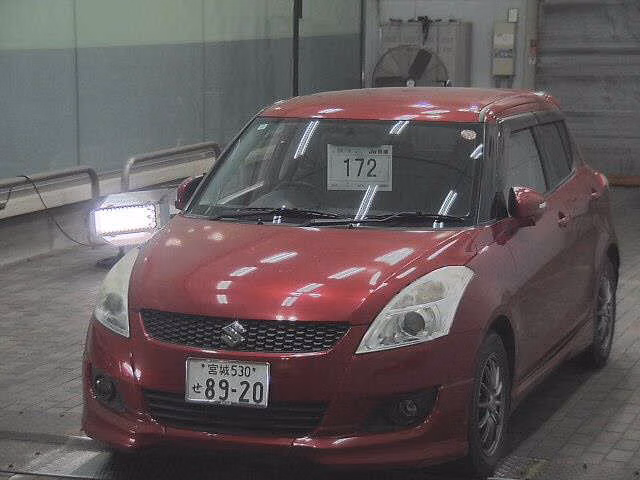 SUZUKI SWIFT