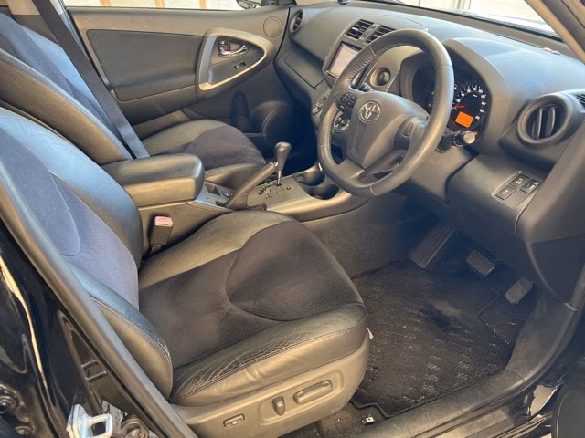 TOYOTA VANGUARD