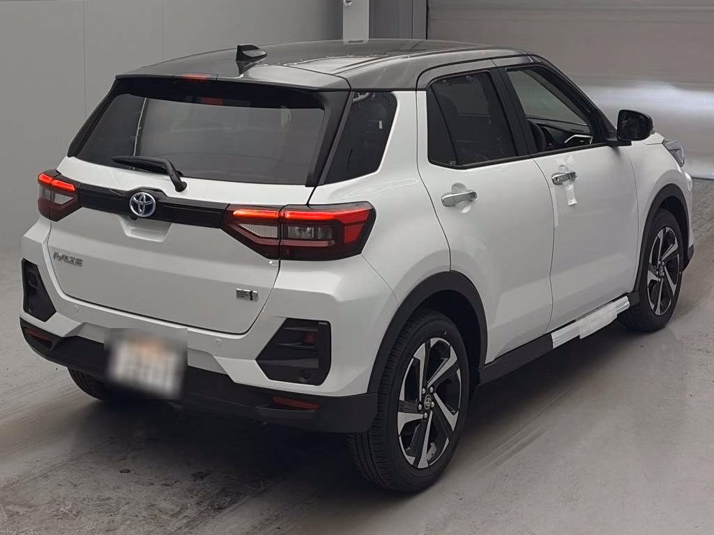 TOYOTA RAIZE