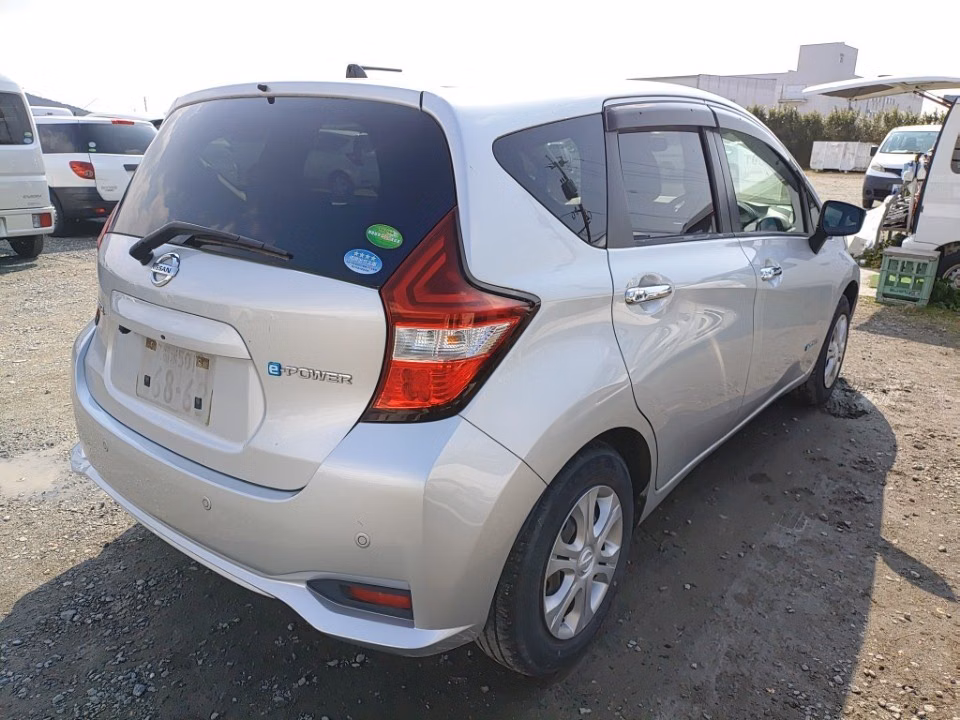NISSAN NOTE