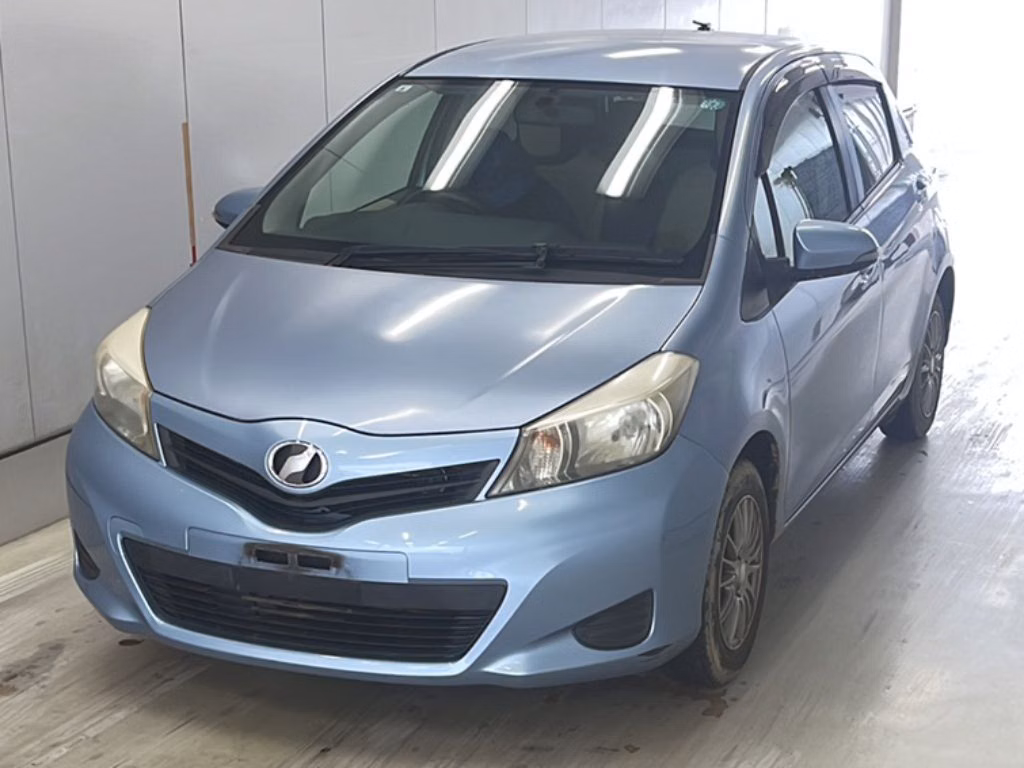 TOYOTA VITZ