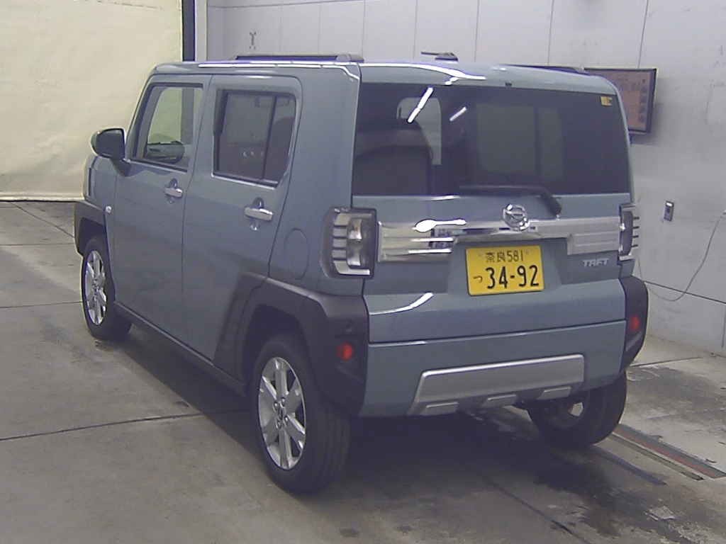 DAIHATSU TAFT