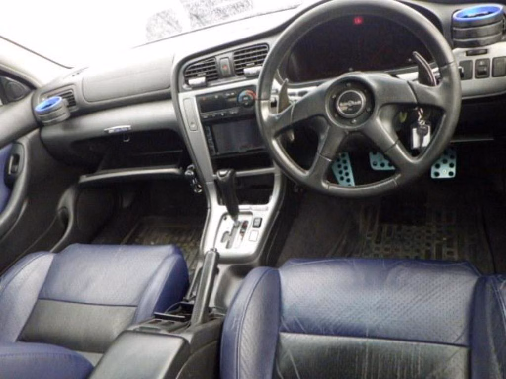 SUBARU LEGACY B4