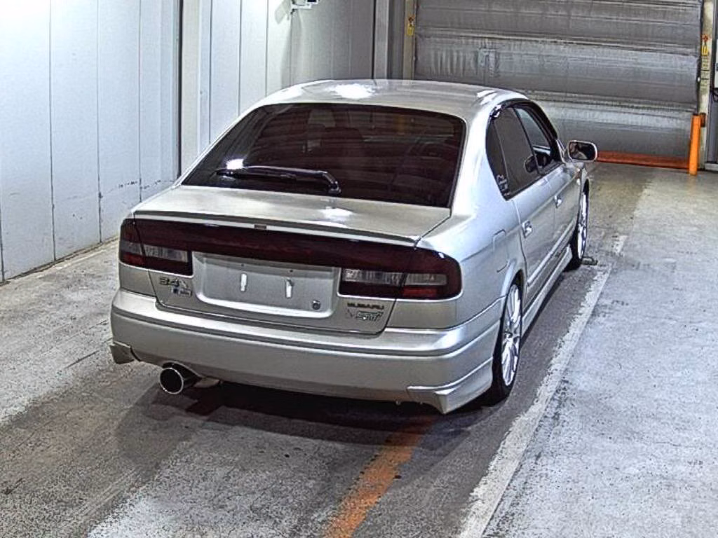 SUBARU LEGACY B4