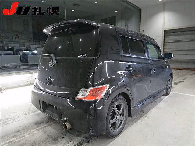 TOYOTA BB