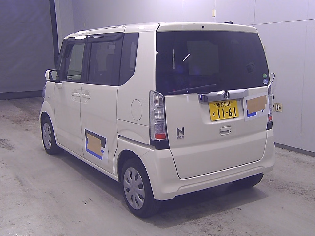 HONDA N-BOX