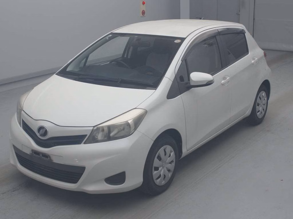 TOYOTA VITZ