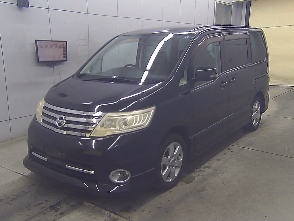 NISSAN SERENA