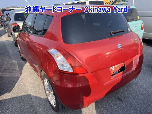 SUZUKI SWIFT