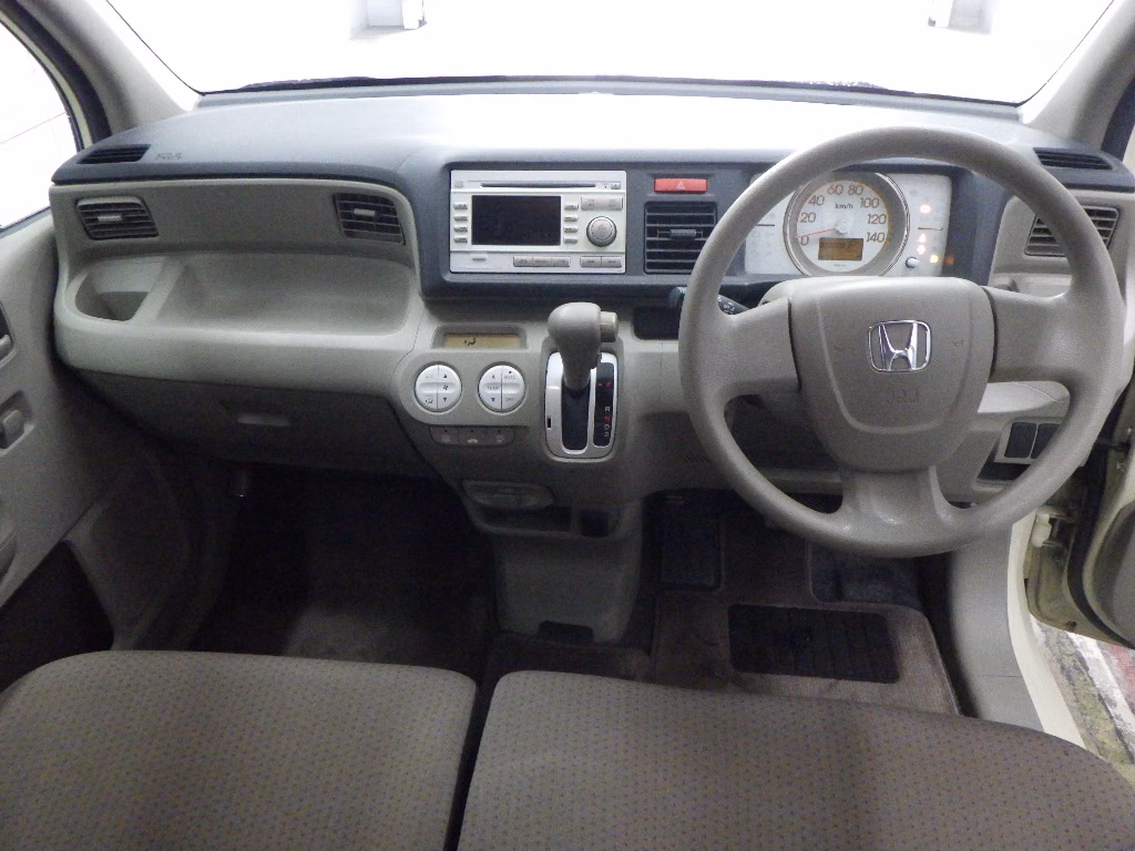 HONDA LIFE