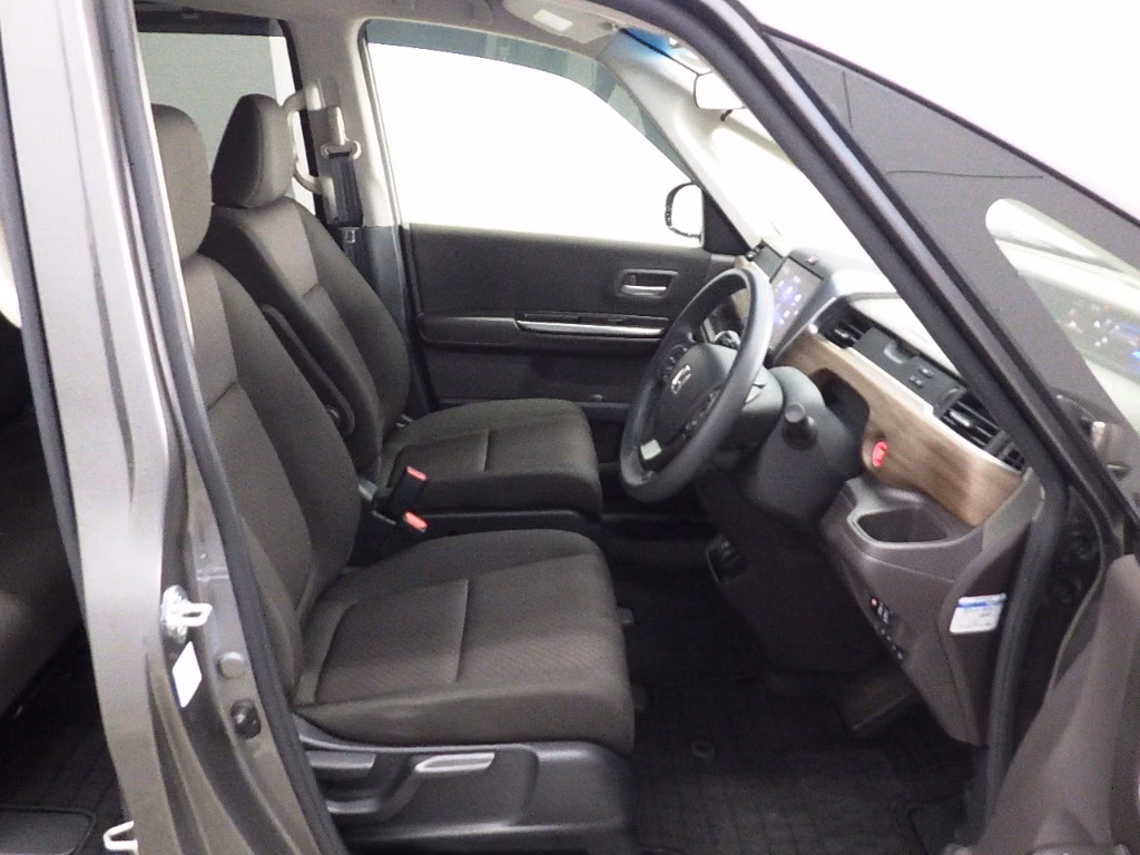 HONDA FREED+