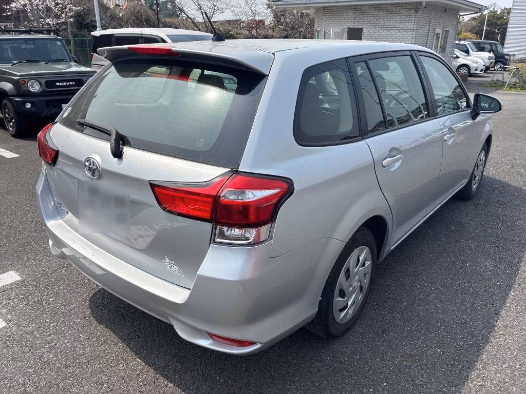 TOYOTA COROLLA FIELDER