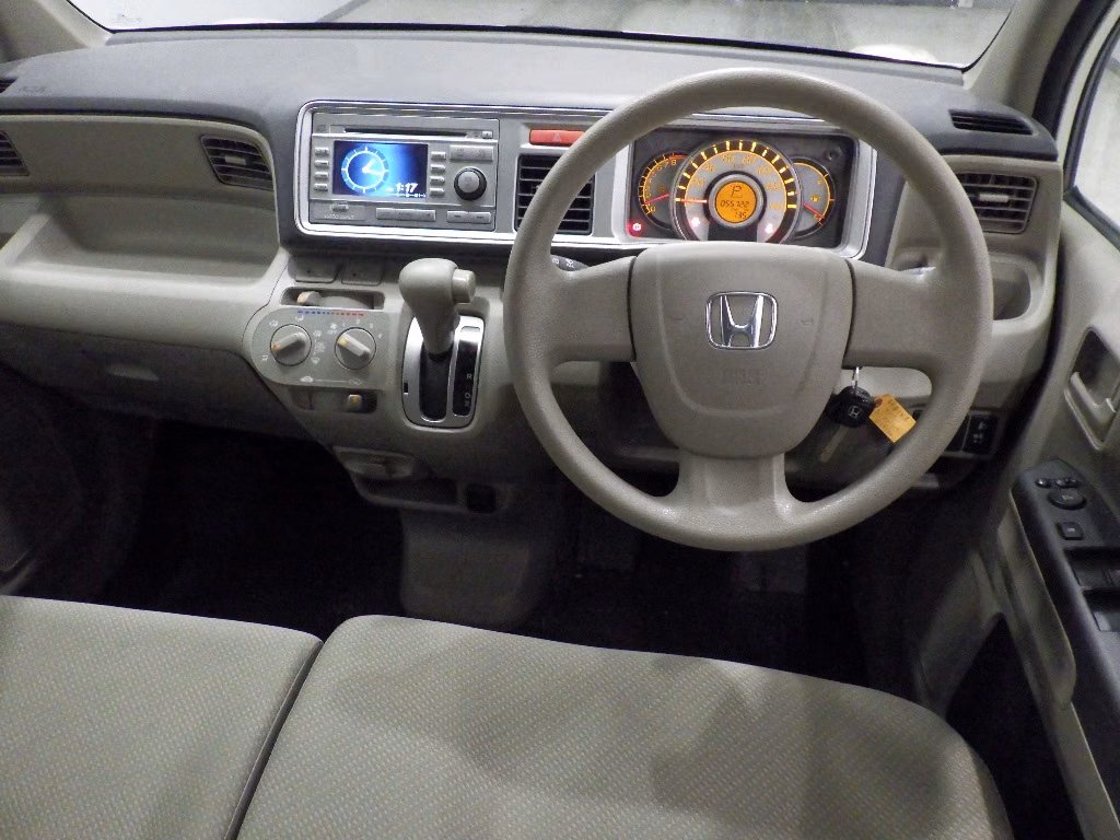 HONDA LIFE