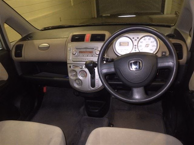 HONDA LIFE